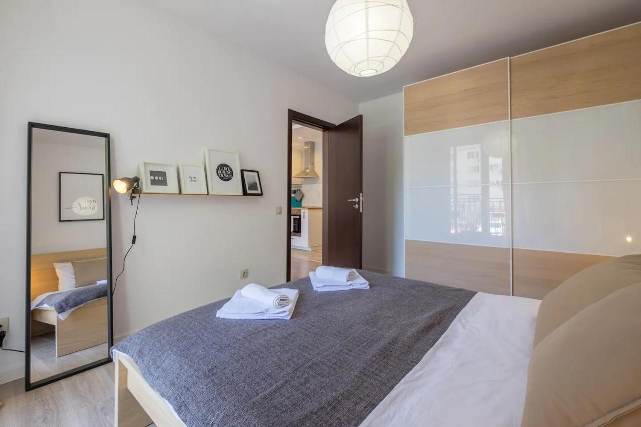 Quiet & Airy Modern Apt. Top Centre Free Parking Sofia Exterior photo